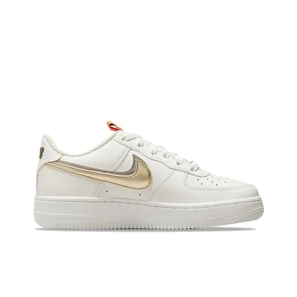 NEW Nike Air Force 1 LV8 Swoosh GS 6Y/Women’s 7.5 Silver Gold DH9595-001 - Picture 4 of 9